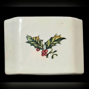 6 Christmas Holiday White Ceramic Holly Berry 2 Sided Design Napkin Rings